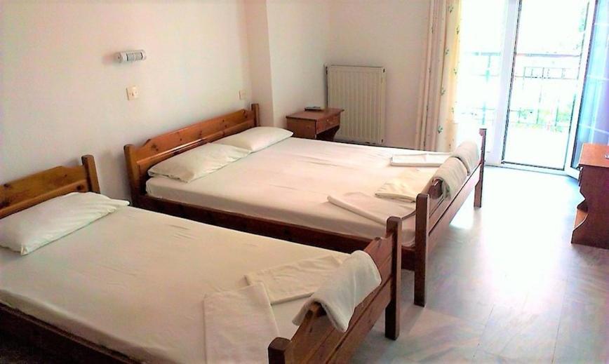 Siros Hotel Leptokaryá Eksteriør billede