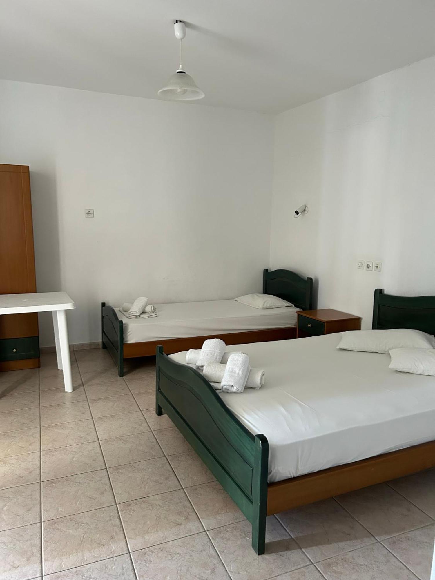 Siros Hotel Leptokaryá Eksteriør billede